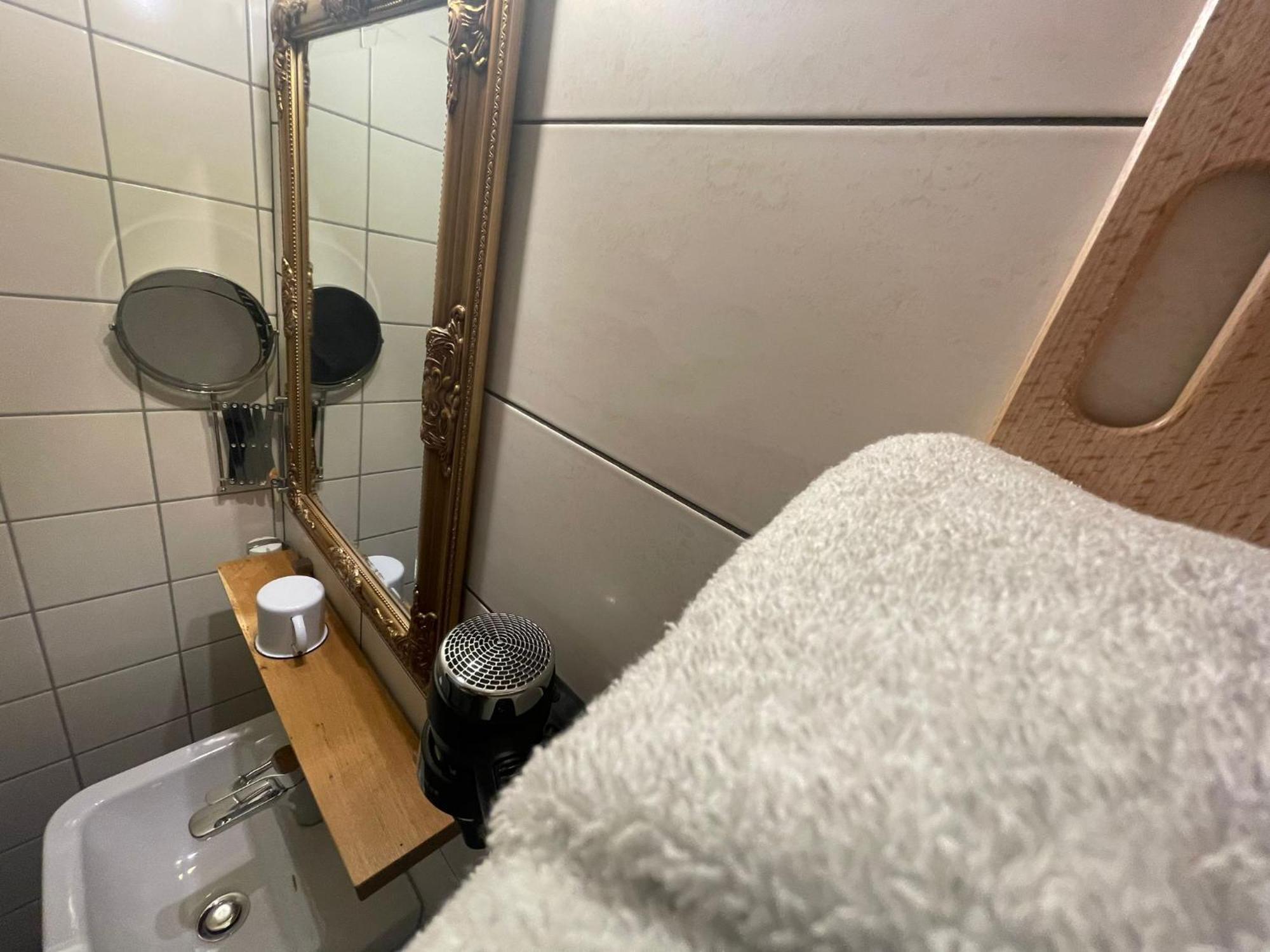 Koby Work&Stay Souterrain Apartment, Wifi&Komfort Херфорд Экстерьер фото